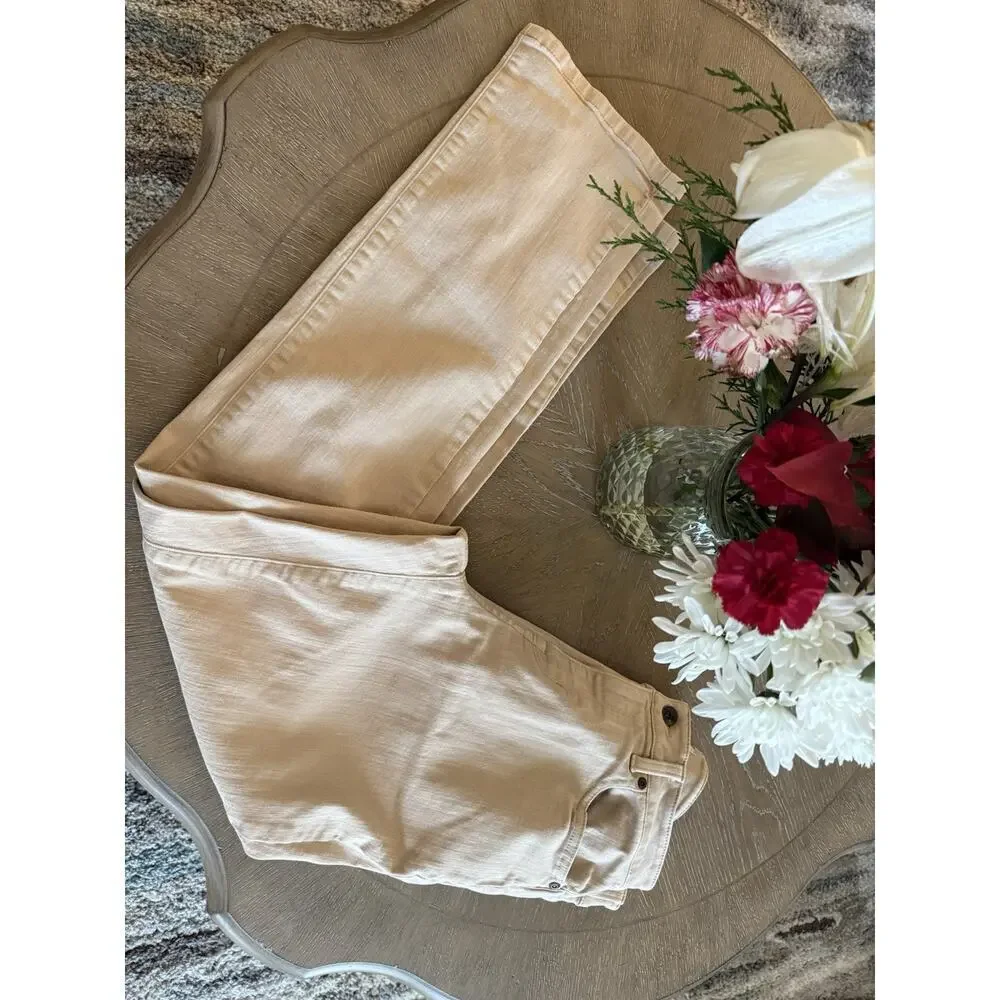 LL Bean Tan Classic Fit Straight Jeans Women's Size 6 - Picture 1 of 6